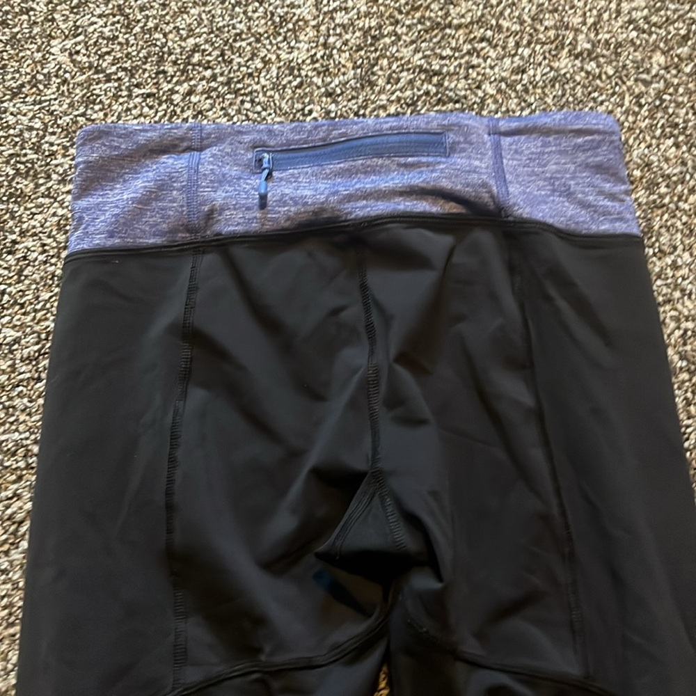 Lululemon Crop Leggings - Picture 2 of 8